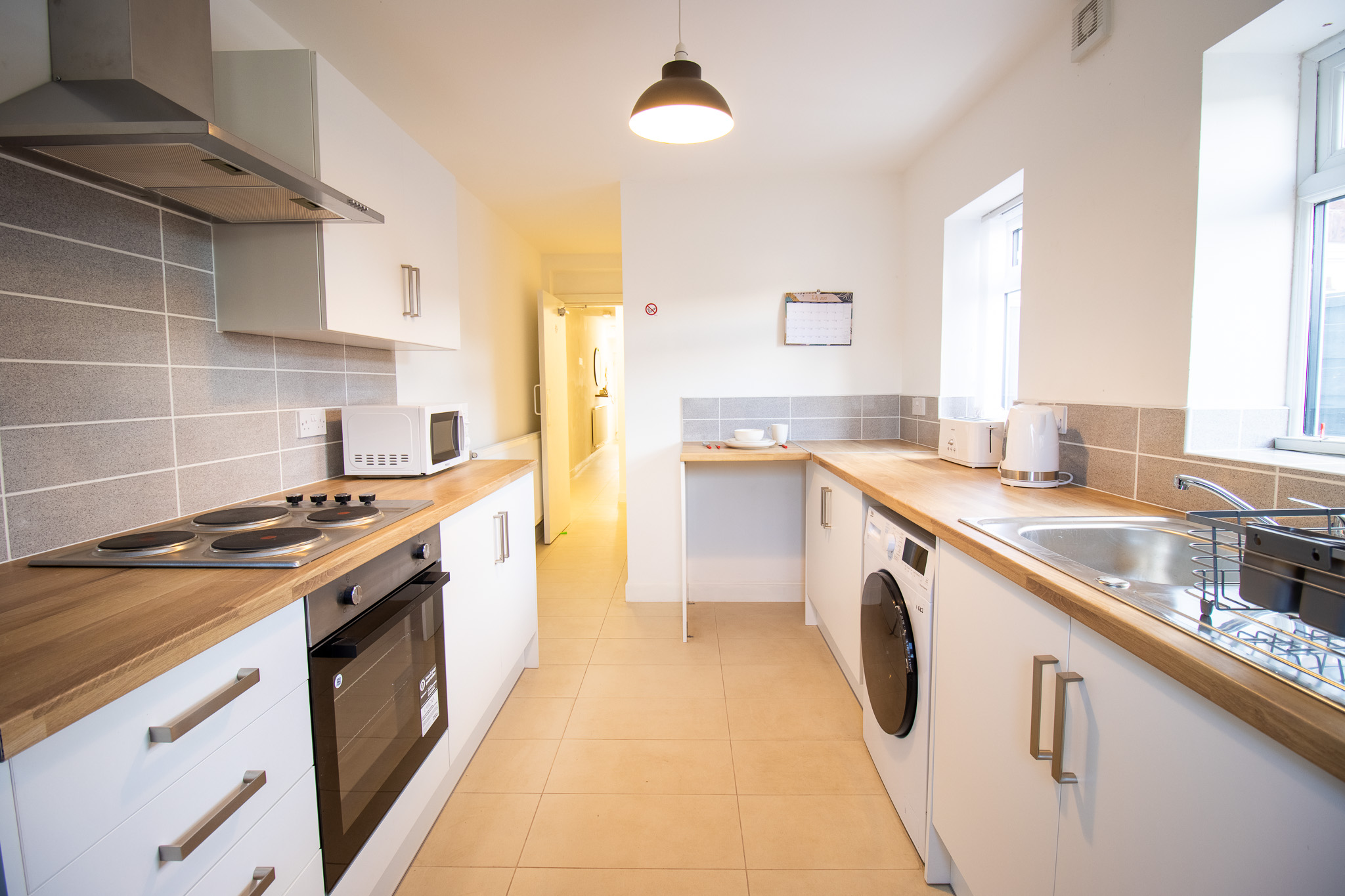 102 Manchester Road 5